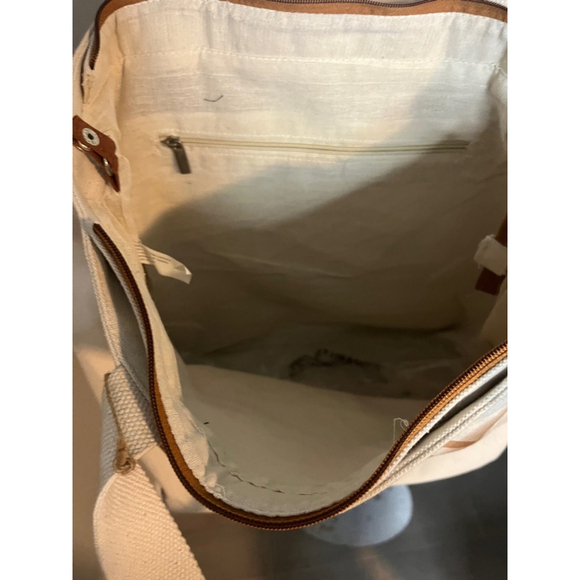 nwt oversized tote with clutch purse by Madrid - Picture 8 of 9